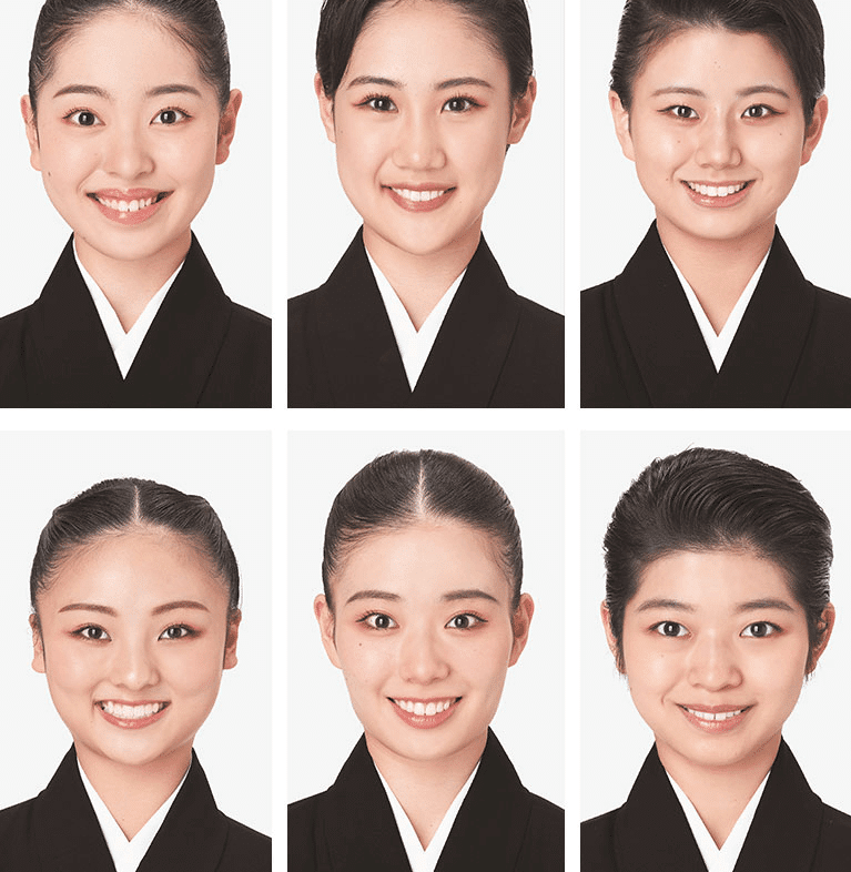 宝塚歌劇団表彰式プレゼンター